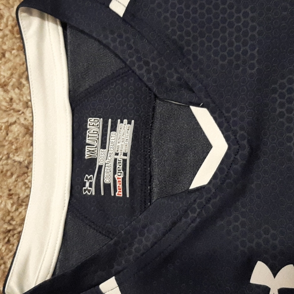 Under Armour jersey - Picture 2 of 4